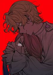 1boy 1girl alien_stage blonde_hair fugangyiyongzuowanyouyawotoufa hand_on_another&#039;s_mouth highres hug long_hair luka_(alien_stage) mizi_(alien_stage) pink_hair red_background short_hair smile sweat