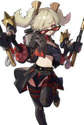 1girl absurdres belt black_gloves blonde_hair breasts burnice_white cleavage commentary crop_top cropped_jacket dual_wielding eyelashes fingerless_gloves glasses gloves hair_between_eyes hair_ornament highres holding holding_weapon jacket knbd leg_up long_sleeves midriff navel one_eye_closed pale_skin red_eyes short_hair skirt sleeves_rolled_up smile solo spikes standing standing_on_one_leg thighhighs twintails weapon white_background zenless_zone_zero