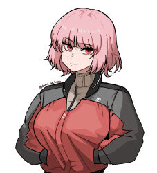 1girl artist_name black_jacket blush carvi_be_happy closed_mouth commentary english_commentary female_commander_(girls&#039;_frontline) girls&#039;_frontline girls&#039;_frontline_2:_exilium hands_in_pockets highres jacket looking_at_viewer multicolored_jacket pink_hair red_eyes red_jacket short_hair simple_background smile solo twitter_username two-tone_jacket upper_body white_background