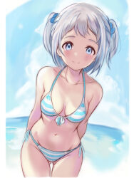 1girl bikini blue_eyes blush breasts cleavage closed_mouth collarbone commentary_request cowboy_shot front-tie_top gakuen_idolmaster gluteal_fold grey_hair groin halterneck idolmaster katsuragi_lilja looking_at_viewer medium_breasts nannacy7 navel ocean outdoors short_hair side-tie_bikini_bottom sky smile solo striped_bikini striped_clothes swimsuit thigh_gap two_side_up