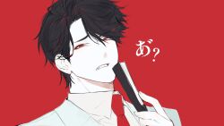 1boy ? annoyed black_hair clenched_teeth collared_shirt commentary_request curtained_hair eyeliner fang folded_fan folding_fan frown green_jacket hand_fan hand_up head_tilt holding holding_fan jacket looking_at_viewer makeup male_focus necktie ooe_(game) pon_pacha626 portrait red_background red_eyeliner red_eyes red_necktie shirt short_hair solo suit_jacket takeshiba_(ooe) teeth translation_request very_short_hair white_shirt wing_collar