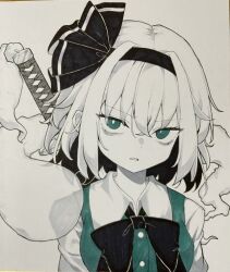 1girl black_bow black_bowtie black_hairband black_ribbon bow bowtie collared_shirt commentary_request green_eyes green_sleeves hair_between_eyes hair_ribbon hairband highres hisha_(kan_moko) katana konpaku_youmu konpaku_youmu_(ghost) looking_at_viewer ribbon shikishi shirt short_hair solo sword sword_on_back touhou traditional_media upper_body weapon weapon_on_back white_background white_hair white_shirt