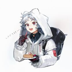 1boy animal_hood arknights bag birthday_cake black_shirt cake candle collared_shirt cropped_torso fangs food gradient_background grey_background grey_hair highres holding holding_candle holding_plate hood hood_up hooded_jacket jacket looking_at_viewer male_focus open_mouth plate qanipalaat_(arknights) red_eyes shirt solo thick_eyebrows translation_request upper_body white_background white_jacket yyb