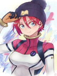 1girl absurdres amate_yuzuriha beanie black_hat breasts closed_mouth commentary_request gloves gundam gundam_gquuuuuux hair_between_eyes hat highres mecha_pilot_suit medium_breasts normal_suit_(gundam) print_hat red_hair short_hair smile solo tororo_kafka