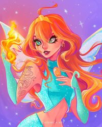 1girl ahoge arm_tattoo armpits artist_name bare_shoulders bloom_(winx_club) blue_arm_warmers blue_eyes blue_shirt blue_skirt chest_jewel chibimica commentary cowboy_shot crop_top dragon_tattoo earrings english_commentary eyelashes fairy fairy_wings fire freckles gem glitter gold_earrings gold_tiara hair_between_eyes hand_on_own_chest happy highres hoop_earrings jewelry light_blush light_particles lipstick long_hair looking_at_hand magical_girl makeup midriff mini_tiara navel orange_hair parted_lips pink_lips purple_background pyrokinesis shirt shoulder_tattoo skirt skirt_set sleeveless sleeveless_shirt smile solo sparkle standing tattoo thick_eyebrows tiara turtleneck turtleneck_shirt very_long_hair white_wings wings winx_club yellow_gemstone