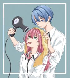 1boy 1girl blue_eyes blue_hair border commission double-parted_bangs drying drying_another&#039;s_hair drying_hair eiyuu_densetsu erika_rizuki green_background green_eyes hair_between_eyes hair_down hair_dryer hair_ornament highres holding holding_hair_dryer juna_crawford kurt_vander long_hair mixed-language_commentary pink_hair second-party_source sen_no_kiseki_(series) shirt short_hair sidelocks simple_background sleeves_rolled_up smile towel towel_on_head upper_body wet wet_hair white_border white_shirt