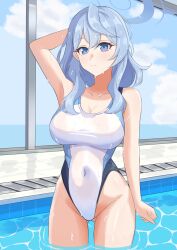1girl absurdres ako_(blue_archive) alternate_costume aqua_eyes aqua_hair aqua_halo arm_up armpits blue_archive breasts cleavage closed_mouth cloud cloudy_sky collarbone competition_swimsuit covered_navel groin hair_between_eyes halo highleg highres large_breasts long_hair minaduki0707 one-piece_swimsuit pool sky solo swimsuit water wet