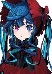 1girl absurdres ahoge animal_ears blue_eyes blue_hair bonnet capelet commentary_request cosplay crossed_bangs frilled_capelet frills heterochromia highres horse_ears horse_girl long_hair long_sleeves looking_at_viewer multicolored_hair parted_lips red_headwear ringed_eyes rozen_maiden shinku shinku_(cosplay) sidelocks solo tail teeth toa510 twin_turbo_(umamusume) twintails umamusume upper_body