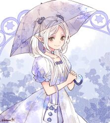 1girl closed_mouth dress frieren green_eyes highres holding holding_umbrella long_hair looking_at_viewer nanahachi_77889 smile solo sousou_no_frieren thick_eyebrows transparent transparent_umbrella twintails twitter_username umbrella upper_body white_dress white_hair