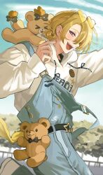 1boy :d absurdres arm_up belt belt_buckle black_belt blonde_hair blue_overalls blue_pants blue_sky blush buckle clothes_writing cloud commentary curry_ytd day drawstring eyewear_on_head fangs hair_between_eyes hair_bun hand_up heart heart-shaped_pupils highres hood hood_down hoodie long_sleeves looking_at_viewer luca_kaneshiro lucub_(luca_kaneshiro) male_focus nijisanji nijisanji_en open_mouth outdoors overalls pants parted_bangs puffy_long_sleeves puffy_sleeves purple_eyes short_hair single_hair_bun sky smile solo standing stuffed_animal stuffed_toy sunglasses symbol-only_commentary symbol-shaped_pupils teddy_bear teeth tinted_eyewear tree upper_teeth_only virtual_youtuber white_hoodie yellow-tinted_eyewear