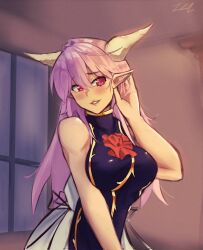 1girl black_shirt blush breasts commentary english_commentary flower grin hand_in_own_hair highres horns ibaraki_douji_(touhou) ikhonethe1 indoors large_breasts lips long_hair looking_at_viewer pink_eyes pink_hair pointy_ears red_flower shirt sleeveless sleeveless_shirt smile solo touhou upper_body white_horns white_shirt window