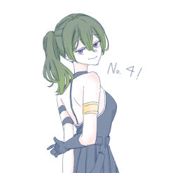 1girl absurdres arm_behind_back bare_shoulders black_dress black_gloves breasts closed_mouth dress from_side gloves green_hair hair_between_eyes highres looking_at_viewer looking_to_the_side pleated_dress purple_eyes seila_rei side_ponytail simple_background single_glove small_breasts smile solo sousou_no_frieren ubel_(sousou_no_frieren) white_background