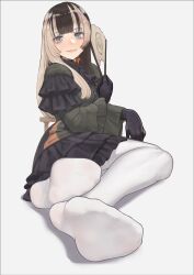 1girl absurdres aiharararara black_hair blonde_hair blue_eyes feet hand_fan highres juufuutei_raden long_hair looking_at_viewer multicolored_hair pantyhose regloss_(hololive) soles streaked_hair two-tone_hair white_pantyhose