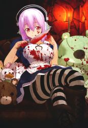 1girl 3d :3 absurdres alice:_madness_returns alice_(alice_in_wonderland) alice_(alice_in_wonderland)_(cosplay) alice_in_wonderland alice_liddell_(american_mcgee&#039;s_alice) american_mcgee&#039;s_alice blood boots cosplay dress eyepatch female_focus headphones heart highres knife nitroplus pantyhose purple_hair red_eyes short_hair smile solo striped_clothes striped_pantyhose stuffed_animal stuffed_toy super_sonico teddy_bear tsuji_santa