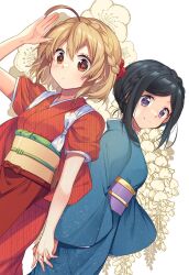 2girls ahoge arm_up black_hair blonde_hair blue_kimono blush character_request closed_mouth commentary_request cowboy_shot hana_uta_memoire ichinose_kei japanese_clothes kimono long_sleeves looking_at_viewer multiple_girls obi orange_eyes purple_hair purple_sash red_kimono sasaki_ume sash short_hair short_sleeves sidelocks smile white_background wide_sleeves yellow_sash