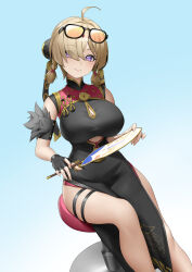 1girl ahoge arm_strap bar_stool bare_legs bare_shoulders black-framed_eyewear black_dress black_gloves blue_background braid breasts brown_hair bun_cover china_dress chinese_clothes cleavage cleavage_cutout closed_mouth clothing_cutout commentary cutout_above_navel dress eyes_visible_through_hair eyewear_on_head feet_out_of_frame fingerless_gloves gloves gradient_background hair_between_eyes hair_over_one_eye hand_fan hands_up head_tilt highres holding holding_fan large_breasts looking_at_viewer low_twin_braids low_twintails on_stool pelvic_curtain purple_eyes red_dress short_hair short_twintails single_fingerless_glove sitting sleeveless sleeveless_dress smile solo stool sunglasses sunkilow sweety_(zenless_zone_zero) thigh_strap tinted_eyewear tuanshan twin_braids twintails two-tone_dress yellow-tinted_eyewear zenless_zone_zero