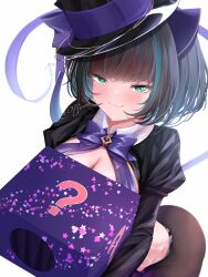 1girl :3 absurdres azur_lane black_hair black_hat black_pantyhose blush box breasts cheshire_(azur_lane) cheshire_(the_cat_in_the_magic_hat)_(azur_lane) cleavage closed_mouth fang green_hair hat highres holding holding_box large_breasts looking_at_viewer o7fian official_alternate_costume pantyhose smile solo top_hat