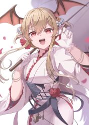 1girl blonde_hair fang gloves granblue_fantasy head_wings holding holding_umbrella ichien_ekaki japanese_clothes kimono parasol pointy_ears red_eyes sidelocks solo teeth umbrella upper_teeth_only vampy vampy_(yukata)_(granblue_fantasy) white_gloves wide_sleeves wings yukata
