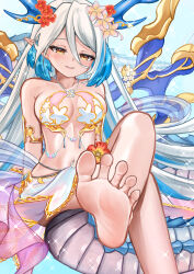 1girl barefoot blush chrochlomyl crossed_legs dragon_horns dragon_tail feet highres horns long_hair multicolored_hair parted_lips pointy_ears soles streaked_hair tail toes white_hair yellow_eyes