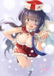 Rule 34 | 1girl, absurdres, artist name, black hair, blue eyes, boots, bow, breasts, capelet, christmas, cleavage, commentary, dress, from above, full body, fur-trimmed boots, fur-trimmed capelet, fur-trimmed headwear, fur cuffs, fur trim, hand on own hip, hat, highres, holding, holding sack, kidou senkan nadesico, long hair, looking at viewer, medium breasts, misumaru yurika, open mouth, red boots, red bow, red capelet, red dress, red hat, sack, signature, smile, snowing, solo, standing, standing on one leg, star (symbol), very long hair, yoshinaga masahiro