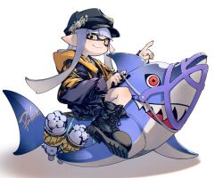 1girl black_boots black_hat black_shorts blunt_bangs boots closed_mouth commentary full_body hat highres hood hood_down hooded_jacket inflatable_shark inflatable_toy inkling inkling_girl inkling_player_character jacket long_hair long_sleeves looking_at_viewer mhxbump newsboy_cap nintendo plastic_bottle pointing pointy_ears purple_hair purple_jacket reefslider_(splatoon) riding shorts smile solo splatoon_(series) splatoon_3 symbol-only_commentary tentacle_hair white_background yellow_eyes
