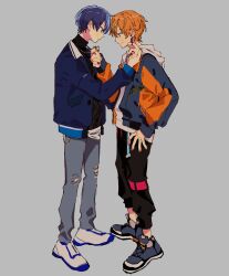 2boys aoyagi_touya arm_up black_pants black_shirt blonde_hair blue_eyes blue_hair closed_mouth denim ear_chain full_body grey_background hand_on_own_hip highres holding holding_jewelry holding_necklace hood hood_down hoodie jacket jeans jewelry kiii_4590 linked_piercing male_focus multicolored_hair multiple_boys necklace orange_eyes orange_hair pants parted_bangs piercing profile project_sekai ring shinonome_akito shirt shoelaces shoes simple_background smile sneakers standing streaked_hair torn_clothes torn_jeans torn_pants turtleneck white_hoodie