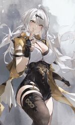 1girl absurdres asymmetrical_gloves black_gloves black_shorts breasts commentary elbow_gloves fingerless_gloves gloves hair_ornament hairclip high-waist_shorts highres jacket large_breasts long_hair looking_at_viewer megu_(jim48834420) parted_lips shorts single_elbow_glove single_thighhigh solo thighhighs white_hair yellow_eyes yellow_jacket yi_xuan_(zenless_zone_zero) zenless_zone_zero