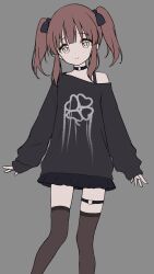 1girl bare_shoulders black_thighhighs brown_hair choker flat_color highres idolmaster idolmaster_cinderella_girls jia_wenyuan long_hair looking_at_viewer miniskirt off-shoulder_sweater off_shoulder ogata_chieri skirt sleeves_past_wrists smile solo sweater thigh_strap thighhighs twintails zettai_ryouiki