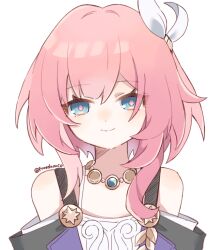 1girl bare_shoulders blue_eyes commentary_request cyrene_(honkai:_star_rail) dress hair_ribbon honkai:_star_rail honkai_(series) jewelry looking_at_viewer necklace off-shoulder_dress off_shoulder partial_commentary pink_hair pink_pupils ribbon short_hair simple_background smile solo upper_body white_background white_ribbon yaruco_(freedumco)