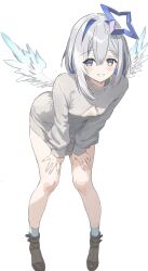 1girl absurdres alternate_costume amane_kanata angel angel_wings black_shoes blue_hair cleavage_cutout clothing_cutout daimyojin_t grey_hair halo highres hololive multicolored_hair purple_eyes shirt shoes short_hair smile solo star_halo streaked_hair virtual_youtuber white_shirt wings