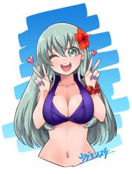 1girl bikini blue_nails breasts cleavage commentary_request double_v flower green_eyes green_hair hair_flower hair_ornament hibiscus kantai_collection large_breasts long_hair looking_at_viewer navel official_alternate_costume one_eye_closed open_mouth purple_bikini red_flower red_scrunchie round_teeth scrunchie smile solo suzuya_(kancolle) suzuya_kai_ni_(kancolle) suzuya_kai_ni_(swimsuit)_(kancolle) swimsuit teeth udukikosuke upper_body upper_teeth_only v very_long_hair wrist_scrunchie
