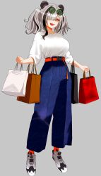 1girl :d animal_ears arknights bag belt black_hair breasts commentary_request eyewear_on_head fang feater_(arknights) full_body green-tinted_eyewear grey_background grey_hair hair_over_one_eye high-waist_pants highres holding holding_bag looking_at_viewer medium_breasts medium_hair multicolored_hair one_eye_covered open_mouth orange_belt orange_eyes orange_socks pants purple_pants round_eyewear sgt_syunkai2_(myyards) shirt shirt_tucked_in simple_background skin_fang sleeves_pushed_up smile socks solo standing streaked_hair t-shirt tinted_eyewear white_shirt