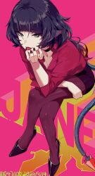 1_yuan 1girl absurdres animal_ears black_choker black_hair black_nails blunt_bangs breasts choker cleavage collared_shirt commentary_request elbow_rest full_body gradient_hair green_eyes head_rest high_heels highres jane_doe_(zenless_zone_zero) large_breasts leaning_forward long_hair looking_up mouse_ears mouse_girl mouse_tail multicolored_hair pantyhose parted_lips pink_background purple_pantyhose purple_skirt red_lips red_shirt shade shirt sitting skirt sleeves_rolled_up solo tail wavy_hair zenless_zone_zero