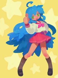 1girl ahoge black_footwear blue_hair brown_legwear eyelashes fingerprint fl_(l-fl) green_eyes half-closed_eyes hand_on_own_hip izumi_konata long_hair lucky_star mole mole_under_eye neckerchief open_mouth patterned patterned_background pink_neckerchief pink_skirt school_uniform serafuku skirt solo star_(symbol) star_symbol_background thumbs_up very_long_hair