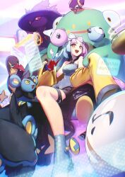 1girl bare_shoulders bellibolt black_shorts blue_hair blush boots breasts chromatic_aberration electrode_(pokemon) eva_mashiro film_grain gen_1_pokemon gen_4_pokemon grey_boots grey_leotard highres holographic_interface indoors iono_(pokemon) jacket kilowattrel leotard long_hair looking_at_viewer luxio luxray magnemite medium_breasts mismagius multicolored_eyes multicolored_hair nintendo off_shoulder open_mouth pink_hair pokemon pokemon_sv rotom rotom_phone sharp_teeth shorts sitting smile solo teeth thigh_strap two-tone_hair wattrel yellow_jacket