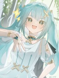 1girl :d aqua_hair armpit_cutout artist_name blue_nails bracelet clothing_cutout dress faruzan_(genshin_impact) genshin_impact green_eyes hair_ornament highres jewelry long_hair looking_at_viewer nail_polish open_mouth short_sleeves shoulder_cutout smile solo sparkle twintails twitter_username upper_body very_long_hair white_dress x_hair_ornament yurano_(y_yrn6)