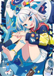 1girl :d ahoge animal_hood aqua_nails bandaid bandaid_on_leg barefoot bloop_(gawr_gura) blue_eyes blue_nails blunt_bangs blush ebi-chan_(gawr_gura) feet fins fish_tail food foot_out_of_frame gawr_gura hair_ornament highres hololive hololive_english hood hoodie interlocked_fingers knees_together_feet_apart knees_up legs looking_at_viewer multicolored_hair multicolored_hoodie nail_polish one_side_up open_mouth popsicle shark_hair_ornament shark_hood shark_tail sharp_teeth shoes short_hair sidelocks single_sock smile socks soles streaked_hair tail teeth toenail_polish toenails toes uchako unworn_shoes virtual_youtuber white_footwear white_hair
