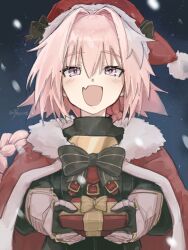 1boy :d alternate_costume astolfo_(fate) black_bow bow box braid cape christmas fang fate/apocrypha fate/grand_order fate_(series) fur-trimmed_cape fur_trim gift gift_box gorget hair_bow hair_intakes hat highres incoming_gift light_blush long_hair male_focus multicolored_hair open_mouth pink_hair purple_eyes rave_(xenodrug) santa_hat single_braid skin_fang smile snow solo streaked_hair trap white_hair