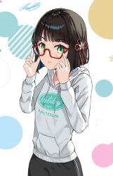 1girl bespectacled black_hair black_shorts blunt_bangs blunt_ends bob_cut closed_mouth commentary cowboy_shot glasses green_eyes highres hood hoodie link!_like!_love_live! long_sleeves looking_at_viewer love_live! momose_ginko momose_ginko_(summer_training_wear) red-framed_eyewear short_hair shorts signature smile solo split_mouth uno_(unoirasuto) virtual_youtuber white_background white_hoodie