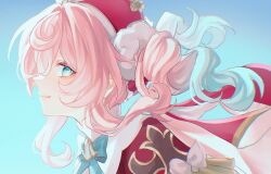 1girl aqua_eyes blue_background blue_bow blue_bowtie bow bowtie capelet commentary_request drill_hair from_side fz7047 gradient_hair green_eyes highres honkai:_star_rail honkai_(series) hyacine_(honkai:_star_rail) looking_at_viewer multicolored_hair pink_hair red_capelet red_hair sidelocks simple_background smile solo twin_drills upper_body