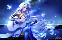 1girl bare_shoulders bug character_signature genshin_impact guitar hair_ornament highres holding holding_guitar holding_instrument instrument jingxinzhiyun long_hair night night_sky ocean outdoors prosthesis prosthetic_arm prosthetic_leg red_eyes sitting skirk_(genshin_impact) sky solo star_(sky) starry_sky white_hair