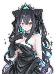 1girl absurdres alternate_costume bare_shoulders black_dress black_gloves black_hair breasts cleavage colored_inner_hair commentary dress elbow_gloves gloves goddess_of_victory:_nikke green_hair hair_intakes highres little_mermaid_(nikke) looking_at_viewer multicolored_hair nigmgm_o simple_background smile solo symbol-only_commentary tiara twintails two-tone_background underboob upper_body white_background yellow_eyes