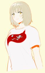 1girl arms_at_sides blush bob_cut breasts brown_hair clock closed_mouth dungeon_meshi falin_touden falin_touden_(tallman) frs2 highres large_breasts light_brown_hair looking_at_viewer print_shirt shirt short_hair short_sleeves simple_background skeleton smile solo stomach_(organ) t-shirt upper_body white_shirt yellow_background yellow_eyes
