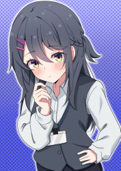 1girl absurdres black_vest blush braid closed_mouth commentary_request gradient_background grey_hair hair_between_eyes hair_ornament hairpin half_up_braid hand_on_own_hip hand_up hibi_wa_sugiredo_meshi_umashi highres hosinonana id_card long_hair looking_at_viewer office_lady ota_mayumi outline pencil_skirt polka_dot polka_dot_background purple_background shirt skirt solo swept_bangs vest white_outline white_shirt yellow_eyes