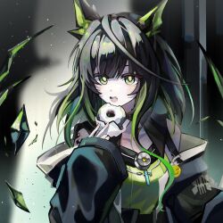 1girl ahoge arknights bare_shoulders black_hair black_jacket chinese_commentary commentary_request crystal donut emoji food green_eyes green_hair highres holding holding_donut holding_food huge_ahoge jacket light_particles long_hair looking_at_viewer material_growth mon3tr_(arknights) multicolored_hair off_shoulder open_mouth oripathy_lesion_(arknights) qian_nian_sama_(q_nian) sleeves_past_wrists solo streaked_hair yellow_pupils