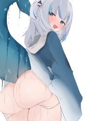 1girl absurdres ass blue_eyes blush clothes_lift fins fish_tail gawr_gura grabbing_own_ass highres hololive hololive_english hood hoodie hoodie_lift loli looking_at_viewer looking_back multicolored_hair oyashiro_ooo shark_girl shark_tail sharp_teeth simple_background standing tail teeth two-tone_hair virtual_youtuber wet white_background white_hair