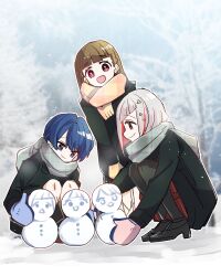 3girls :&lt; :d black_coat black_pantyhose black_shoes blue_eyes blue_hair blunt_bangs bob_cut braid brown_dress brown_hair character_snowman closed_mouth coat colored_inner_hair commentary_request d: diagonal_bangs dollchestra dress grey_hair grey_scarf hair_ornament hasu_no_sora_school_uniform highres inverted_bob kachimachi_kosuzu kanduki_kamibukuro leaning_forward light_particles link!_like!_love_live! long_hair long_sleeves love_live! medium_dress mittens multicolored_hair multiple_girls murano_sayaka o_o open_mouth orange_scarf outdoors outline pantyhose pink_eyes pink_mittens plaid_clothes plaid_scarf pleated_dress red_eyes red_hair sailor_dress scarf school_uniform shoes short_hair side_braids smile snowman squatting star_(symbol) star_hair_ornament straight_hair streaked_hair triangle_mouth virtual_youtuber white_outline winter winter_uniform yugiri_tsuzuri