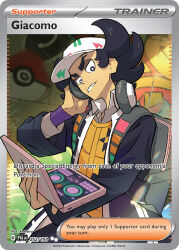 1boy akikan_(kantaro) artist_name backpack bag black_hair black_jacket bright_pupils card_(medium) character_name company_name computer copyright_name copyright_notice english_text giacomo_(pokemon) grey_bag hand_on_headphones hat headphones headphones_on_one_ear holding holding_laptop jacket laptop long_sleeves male_focus nintendo official_art open_clothes open_jacket poke_ball_symbol pokemon pokemon_card pokemon_sv pokemon_tcg shirt solo team_star teeth third-party_source trading_card white_hat white_pupils yellow_shirt