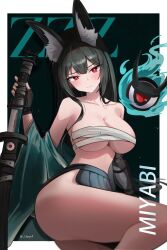 1girl absurdres animal_ears bare_shoulders black_hair black_skirt breasts bright_pupils budget_sarashi chowol cleavage closed_mouth collarbone fox_ears highres holding holding_sword holding_weapon hoshimi_miyabi katana long_hair looking_at_viewer medium_breasts off_shoulder pleated_skirt red_eyes sarashi side_slit skirt solo sword tailless_(zenless_zone_zero) thighs weapon zenless_zone_zero