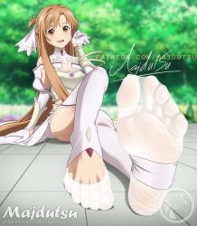 1girl armor asuna_(sao) bad_tag breastplate brown_eyes brown_hair detached_sleeves feet foot_focus foreshortening gloves long_hair looking_at_viewer majdutsu no_shoes open_mouth outdoors sitting smile soles solo sword_art_online thighhighs toeless_legwear toes very_long_hair white_gloves white_thighhighs